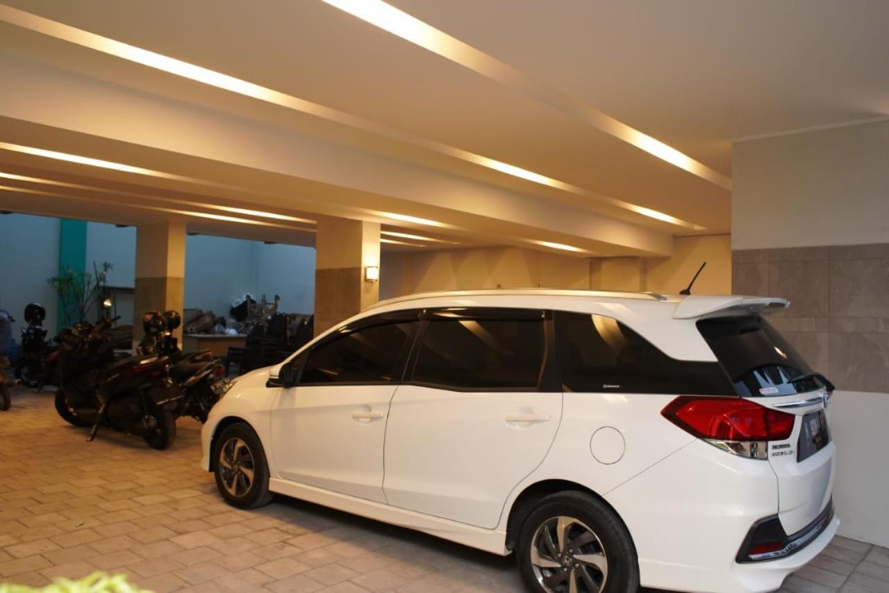 Aruuman Hotel Simpanglima Semarang Luaran gambar